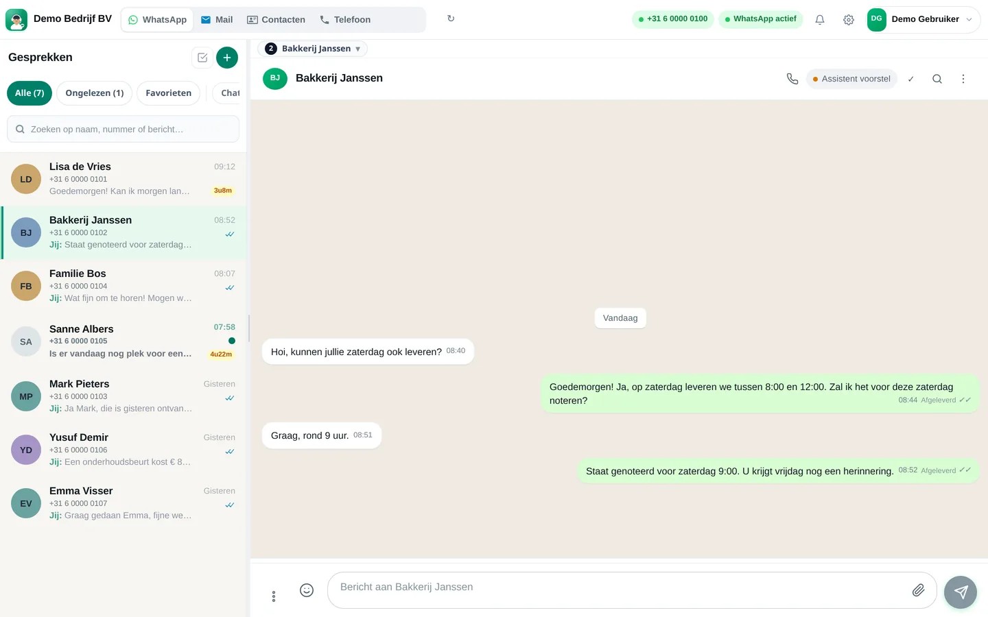 Slimbot-inbox: klant vraagt om levering op zaterdag, team bevestigt de afspraak (voorbeeldgesprek)